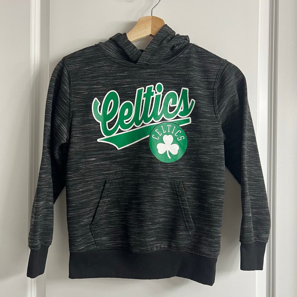 NBA Boys Boston Celtics Hoodie Black/Green Size 8 Small (Pullover, Script Logo)